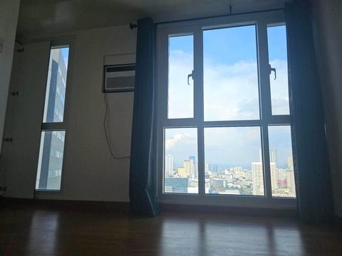 Axis Residences 51sqm 2br (Category: Apartments & Condos) located in Caloocan City. Submitted by propertyhu26686 (Listing ID 1464241667, Image 3). Description: Axis Residences 2BR unit in mandaluyong for rent For rent: Newly Turned over for 1st tenant ◾2BR Brand New Bare Unit 51 sqm at Axis Residences ◾2 Toilet and Bath ◾2 Wardrobes ◾34K/month inclusive of condo dues ◾1 month advance, 2 months deposit, PDCS ◾1 year minimum contract ◾Tower B-27th 