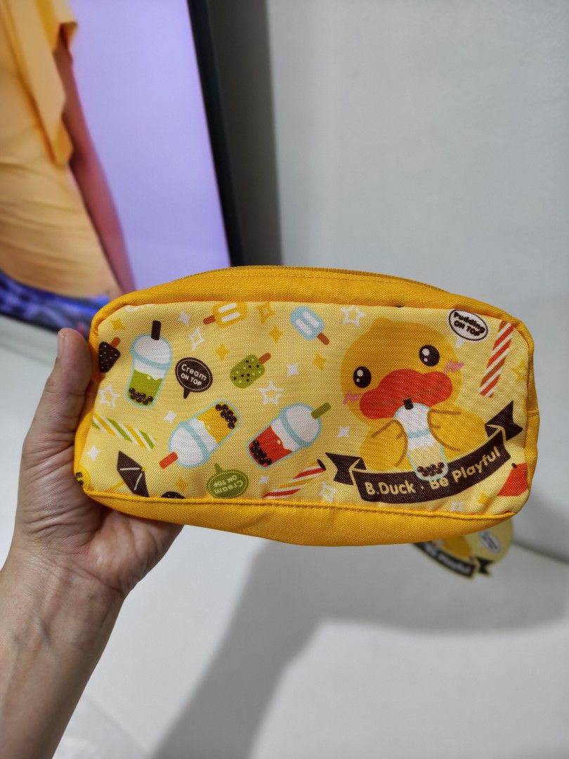 B. Duck Pencil Case NEW (Category: Stationery & School Supplies) located in Pasig City. Submitted by dian.juliet (Listing ID 1464225274, Image 1). Description: ▪️From Taiwan ▪️What you see is what you get. ▪️Colors may vary due to lightning. ▪️Feel free to message me for other details. :) 🖤 dian.