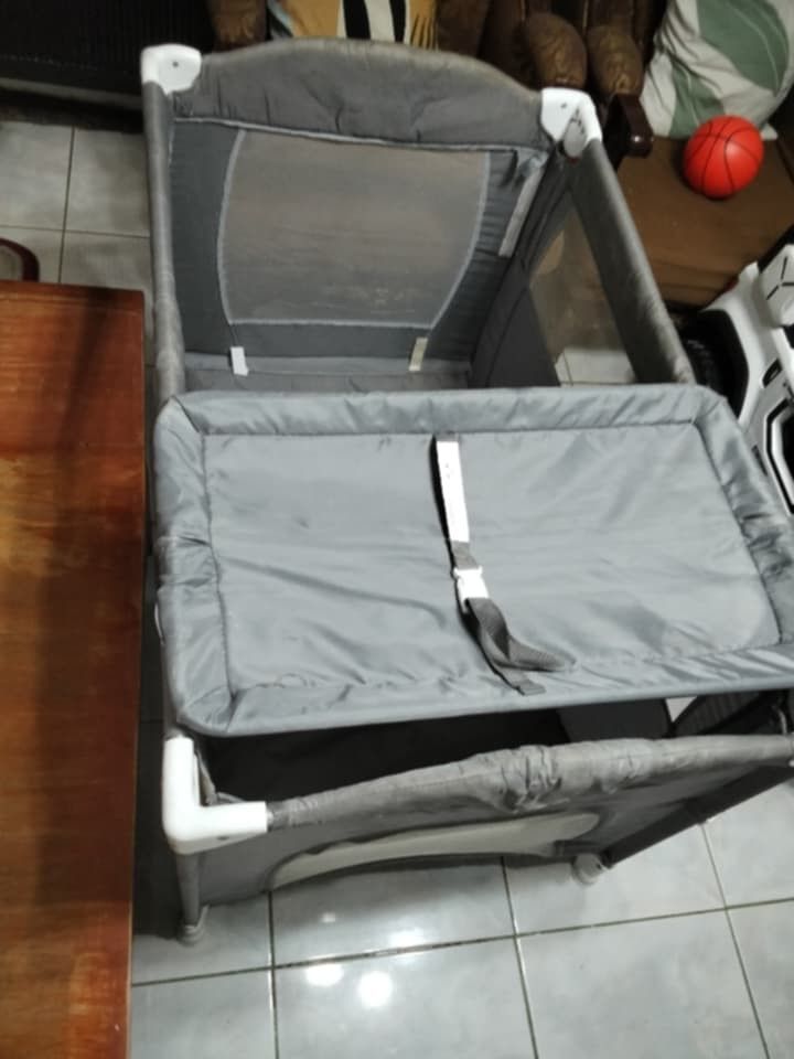 Baby crib / playpen (Category: Infant Playtime) located in Manila. Submitted by mommagel.21 (Listing ID 1464203136, Image 2). Description: 👶 PRELOVED BABY CRIB / PLAYPEN FOR SALE ₱2,500 ONLY 🤍 Used but well taken care of. Clean and still in good condition. ✔️ Spacious ✔️ Foldable/portable ✔️ With mattress/padding ✔️ Perfect for baby/toddler RFS: No longer used since baby is already bigger. 📍 Location: Tunasan Muntinlupa city 🚗 Pick-up / buyer