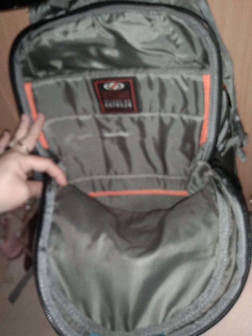 Backpack with a lot of compartments (Category: Backpacks) located in Quezon City. Submitted by eidorableshop (Listing ID 1464282801, Image 3). Description: .
