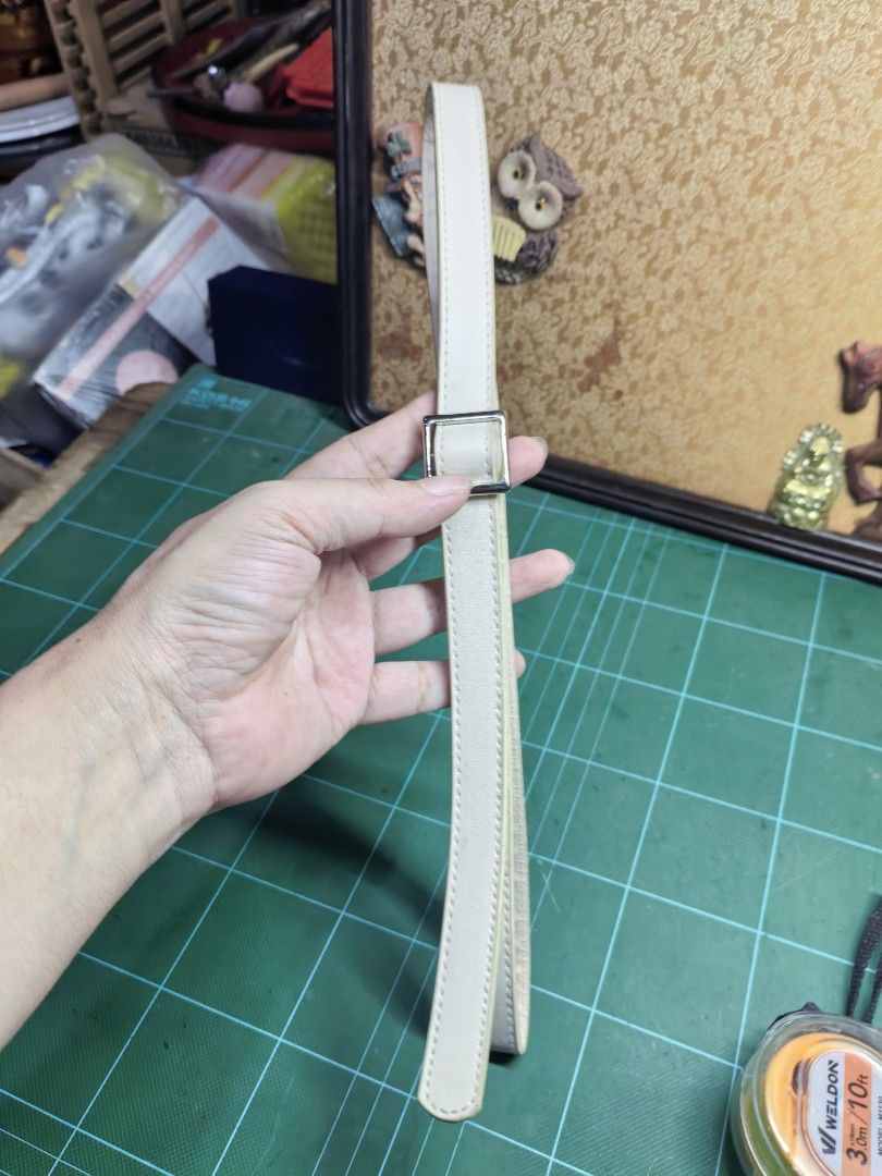Bag Strap (Category: Other Accessories) located in Cebu City. Submitted by dudes_villanueva (Listing ID 1464235730, Image 2). Description: Bag Strap In good condition - see all pics for overall condition. Length: 37in.