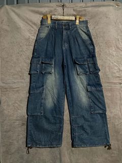 (Category: ) located in . Submitted by arwthrifts (Listing ID 1464262508, Image 1). Description: .