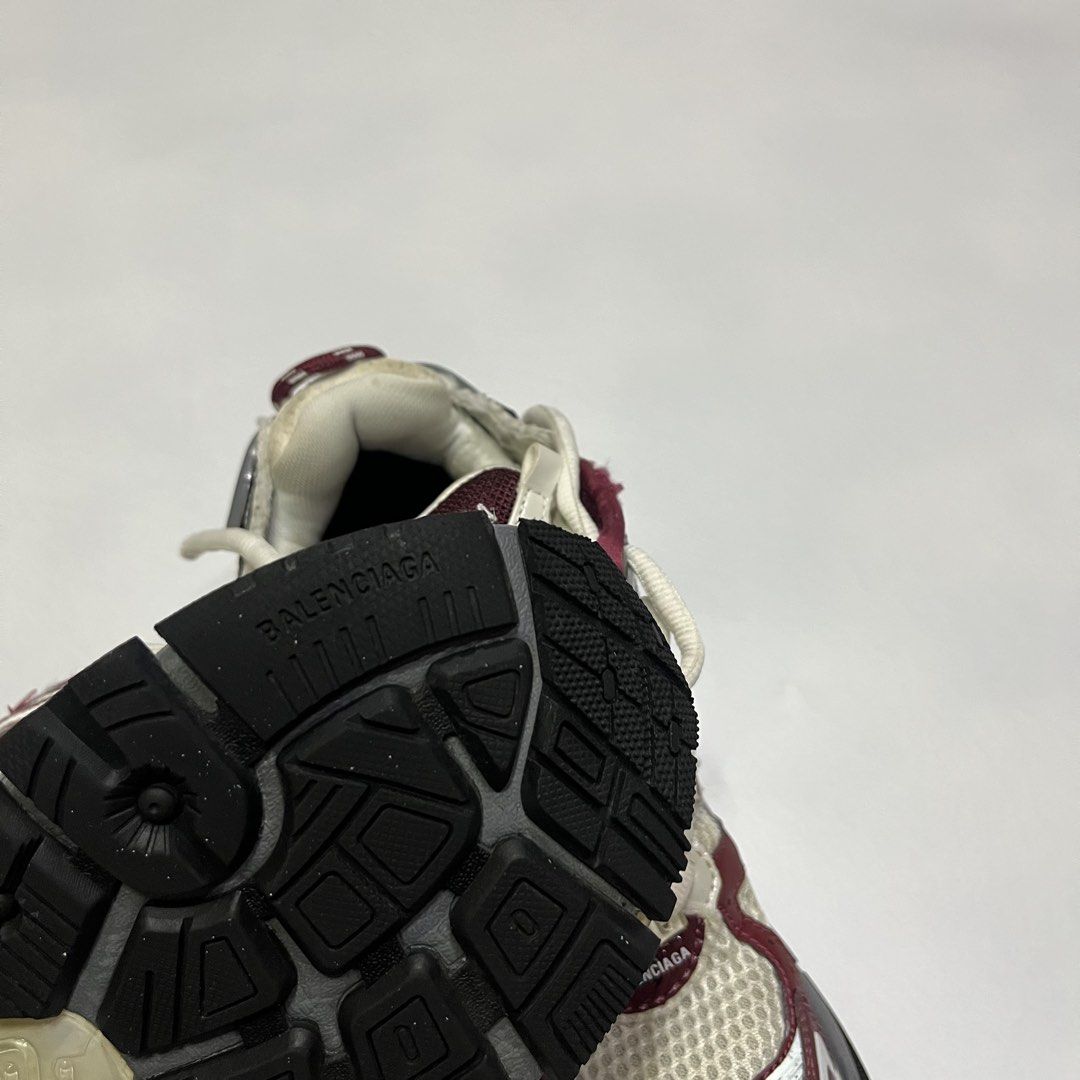 Balenciaga runner shoes (Category: Casual Shoes) located in Quezon City. Submitted by thriftrage (Listing ID 1464282811, Image 3). Description: Size’ 37 Issue last photo Good condition .