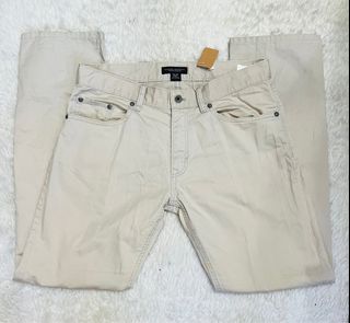 (Category: ) located in . Submitted by bengirlclothing (Listing ID 1464198444, Image 1). Description: .