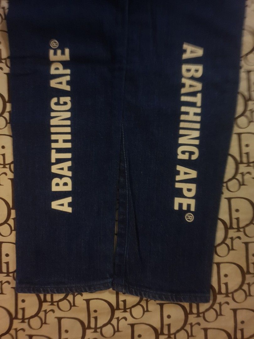 Bape Pants "A Bathing Ape" (Category: Jeans) located in San Fernando. Submitted by retro.district. (Listing ID 1464307547, Image 3). Description: - Bape pants A Bathing Ape - Size: Waistline: 30 Length: 38 thighs: 9 Leg opening: 5 - Condition: Excellent - No issue - Color Rate: 9.5/10.