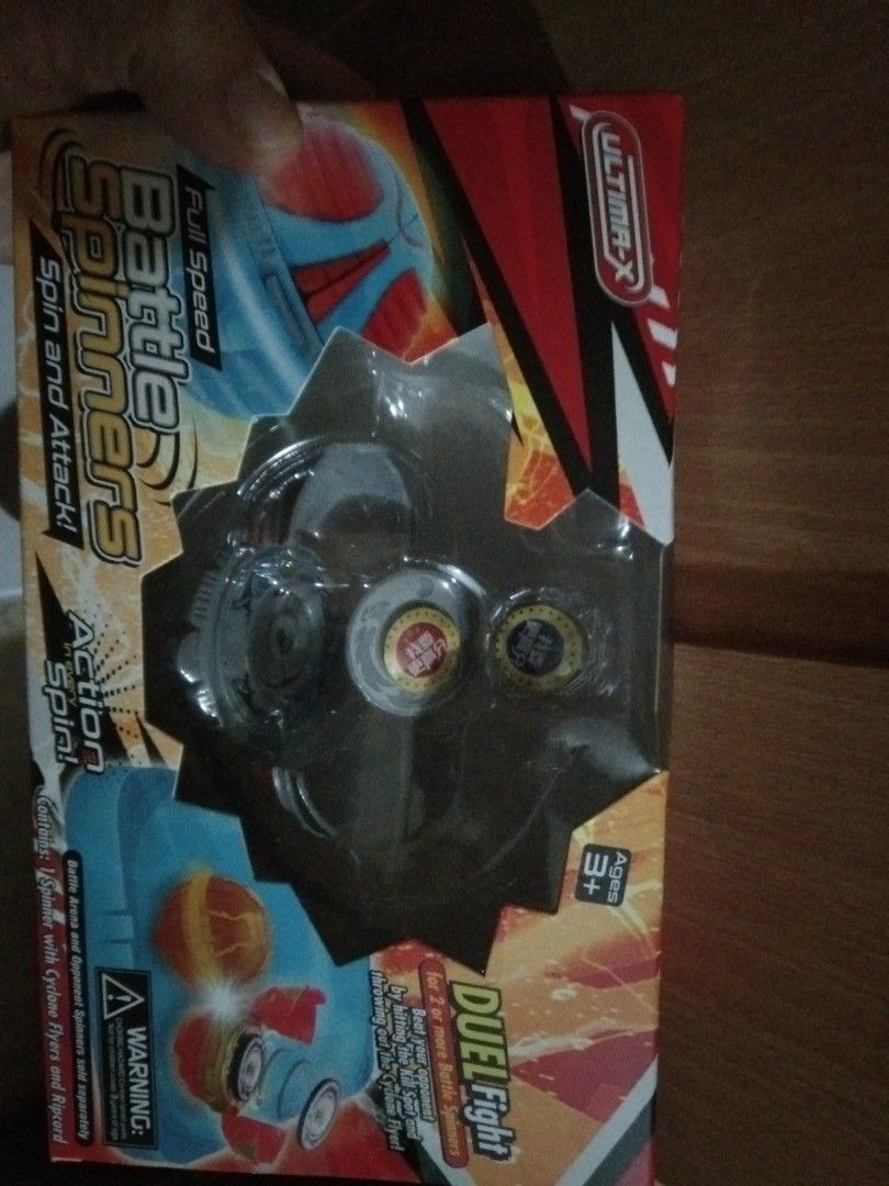 Battle spinner (Category: Action & Battle Toys) located in Quezon City. Submitted by eidorableshop (Listing ID 1464279520, Image 1). Description: .