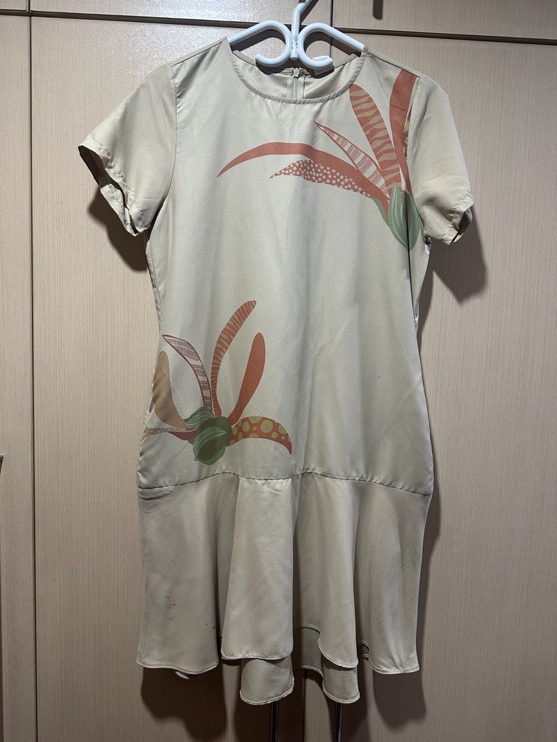 Bayo Dress Medium - Take All (Category: Dresses) located in Quezon City. Submitted by panderella02 (Listing ID 1464139043, Image 2). Description: Take 3 for 1,000.