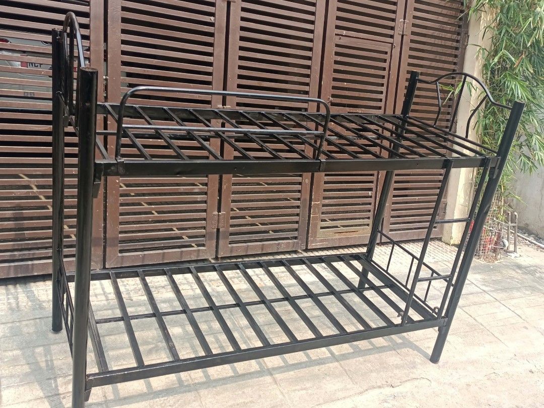 Bed double deck tubing bed❤️💓💟 (Category: Bed Frames & Mattresses) located in Manila. Submitted by swiftwhale.5a7586 (Listing ID 1464184573, Image 3). Description: DIRECT MESSAGE ME FOR MORE DETAILS ! STARTTING PRICE 750 ORDINARY FOAM MATTRESSES 💻 ACTIVE ON MESSENGER✔️ 📞(09206602624) 📞(09664191550) LEGIT ONLINE SELLER ORDERS NOW DELIVERY LATER ❤️ 📌URATEX FOAM 📌JOLLY FOAM 📌MEGA FOAM 📌 URATEX TRIFOLD MATTRESS 📌STEEL BED 📌DOUBLE DECK 📌RT