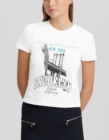Bershka Brooklyn Printed Shirt (Category: Shirts) located in Binan City. Submitted by myprelovedhaul (Listing ID 1464165064, Image 1). Description: This appears to be a white graphic T-shirt from Bershka featuring a New York Brooklyn Bridge design..