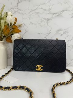 (Category: ) located in . Submitted by i1bag (Listing ID 1464213945, Image 1). Description: .