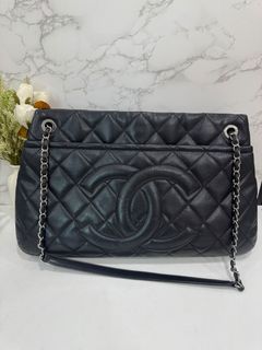 (Category: ) located in . Submitted by i1bag (Listing ID 1464213310, Image 1). Description: .
