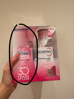 （分類：）位於 。 由 cherrrrieee 提交（商品編號 1464298348，圖片 1）。簡介： 。