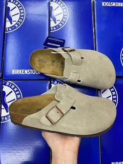 (Category: ) located in . Submitted by soledout_kicks (Listing ID 1464223050, Image 1). Description: .
