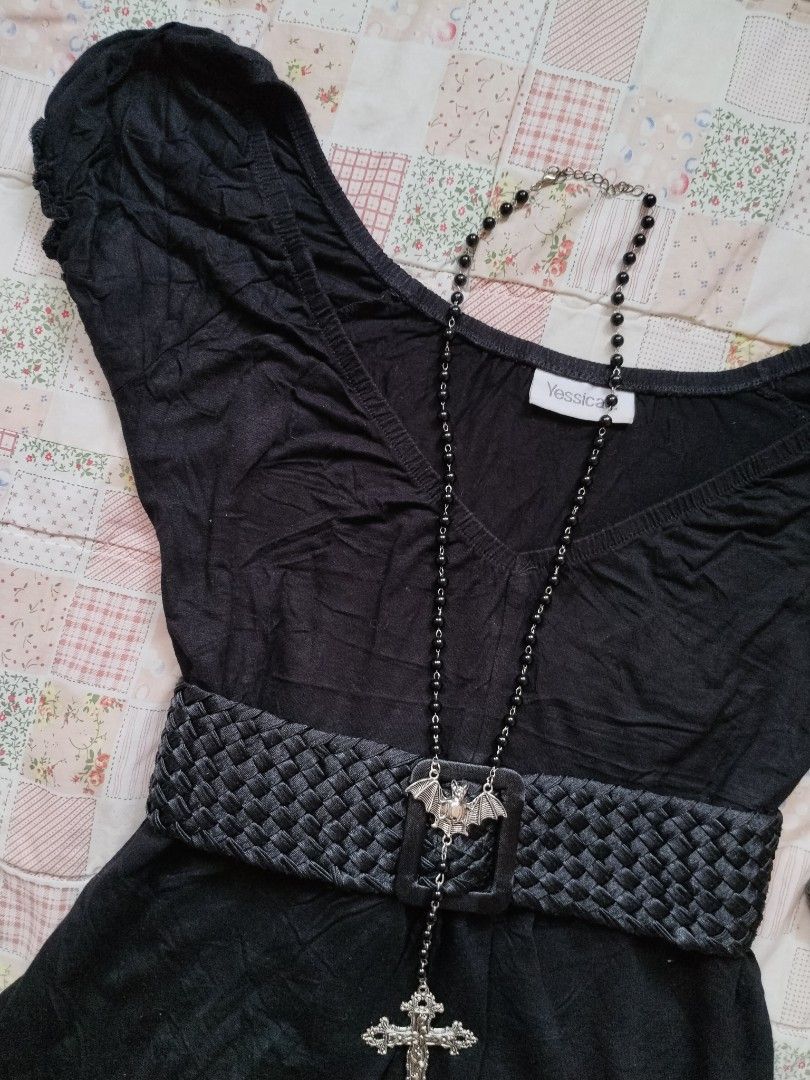 Black Babydoll Top (Category: Others Tops) located in Cebu City. Submitted by thrift_with_anjel (Listing ID 1464228603, Image 2). Description: ❀.ೃ࿔Black Babydoll top❀.ೃ࿔* 🌹Brand: Yessica 🌸Bust: 34-42 🌸Waist: 26-40 🌸Lenght: 25 🌷Mine: 480(AU).