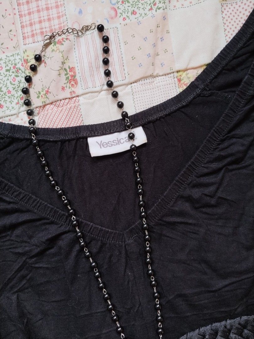 Black Babydoll Top (Category: Others Tops) located in Cebu City. Submitted by thrift_with_anjel (Listing ID 1464228603, Image 3). Description: ❀.ೃ࿔Black Babydoll top❀.ೃ࿔* 🌹Brand: Yessica 🌸Bust: 34-42 🌸Waist: 26-40 🌸Lenght: 25 🌷Mine: 480(AU).