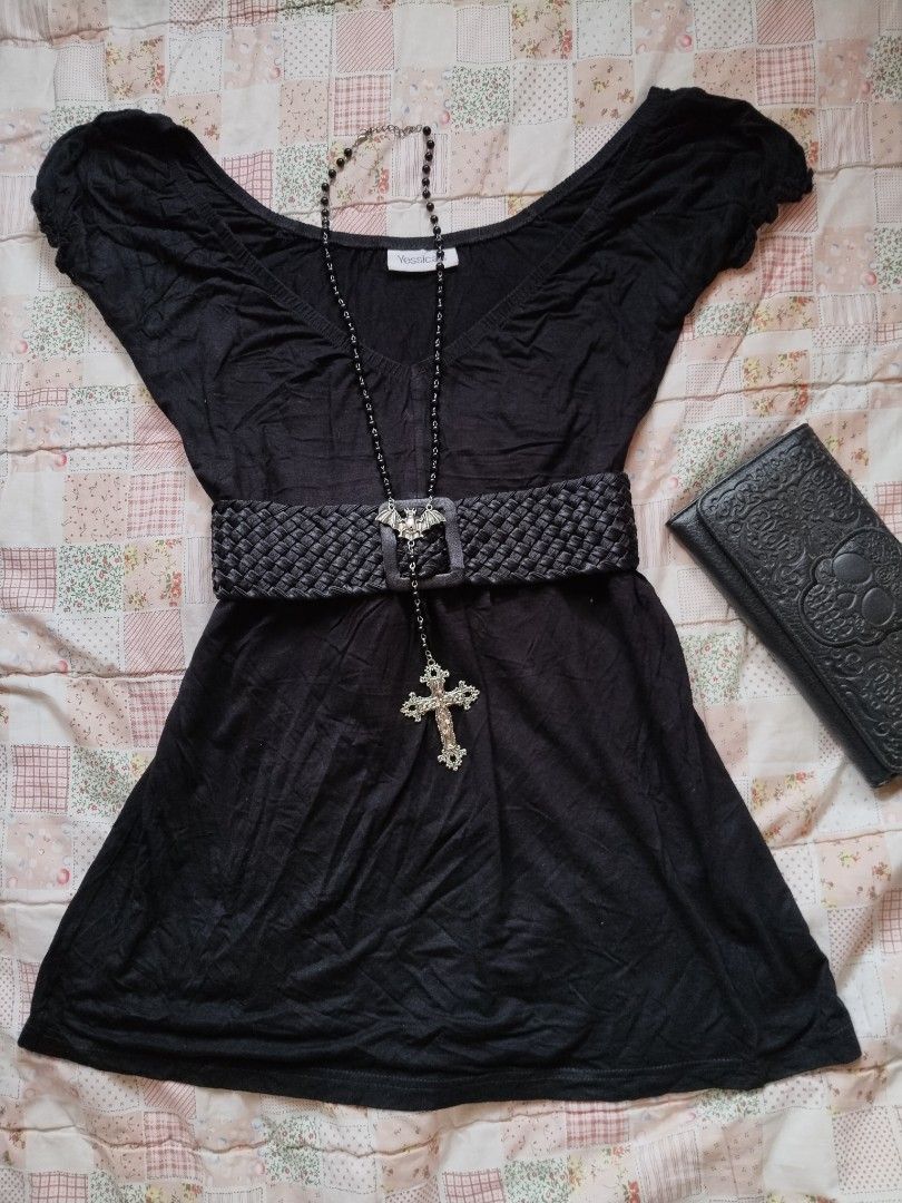 Black Babydoll Top (Category: Others Tops) located in Cebu City. Submitted by thrift_with_anjel (Listing ID 1464228603, Image 1). Description: ❀.ೃ࿔Black Babydoll top❀.ೃ࿔* 🌹Brand: Yessica 🌸Bust: 34-42 🌸Waist: 26-40 🌸Lenght: 25 🌷Mine: 480(AU).