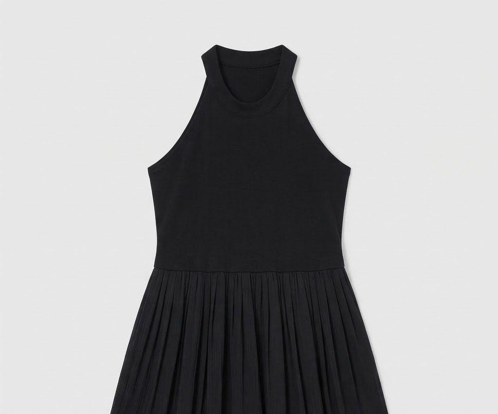 Black Halter Neck Midi Dress (Category: Dresses) located in Marikina City. Submitted by prelovedbydee. (Listing ID 1464315499, Image 1). Description: - sleeveless - halter neckline - flowy - can fit m-semi l (estimation only) can negotiate ☺️.