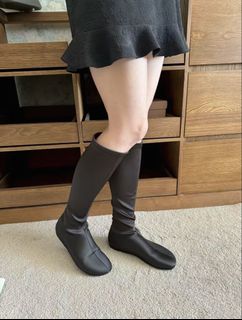 (Category: ) located in . Submitted by mengxir20193848 (Listing ID 1464190073, Image 1). Description: .
