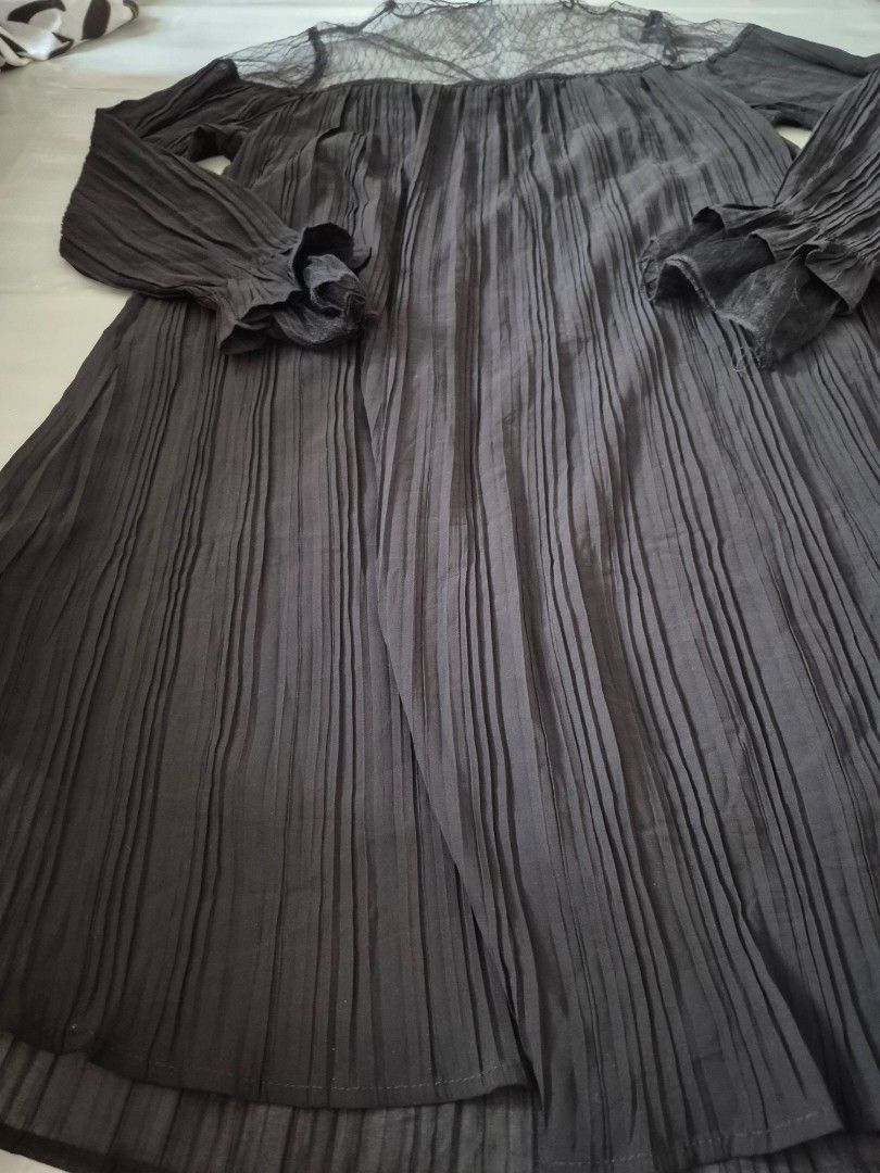 Black Pleated Doll Dress (Category: Sets or Coordinates) located in Calamba. Submitted by bb.lace (Listing ID 1464205761, Image 2). Description: .