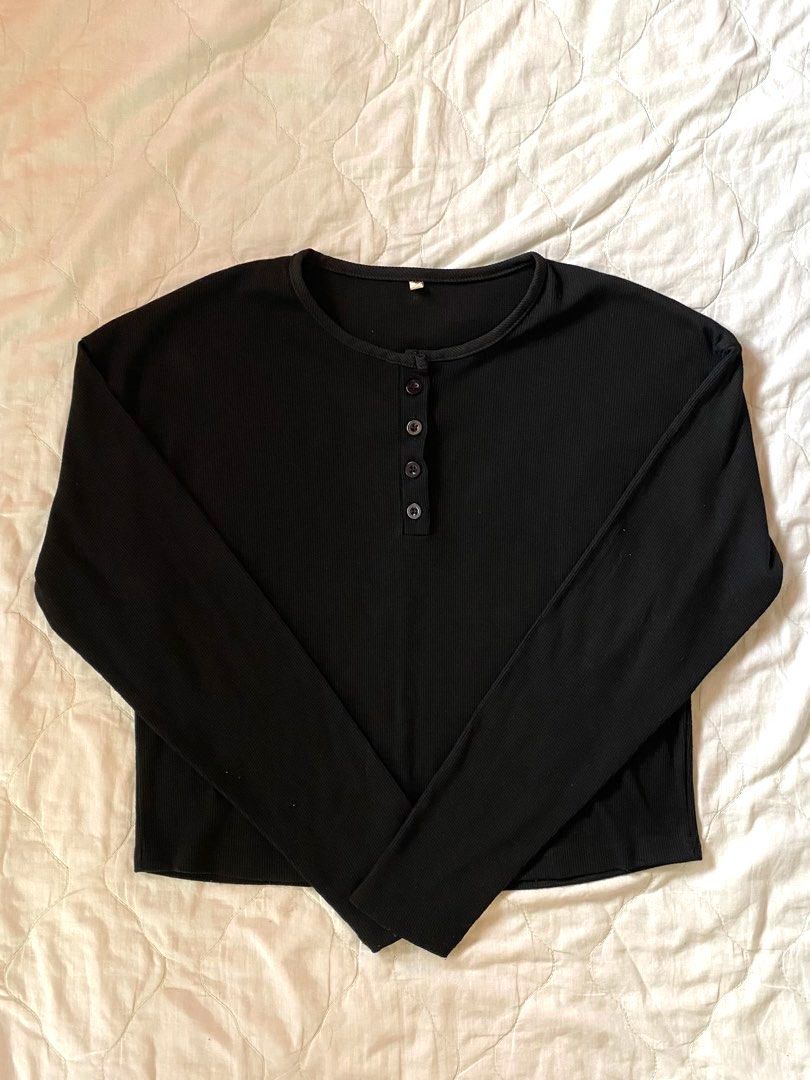 Black Ribbed Henley Long Sleeve (Category: Longsleeves) located in Quezon City. Submitted by viacb (Listing ID 1464170077, Image 1). Description: mop: gcash mod: jnt *location: quezon city.