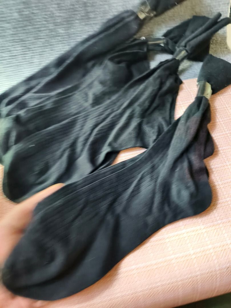 Black Socks (4 Pairs) (Category: Socks) located in San Leonardo. Submitted by burgossanleonardo.12345 (Listing ID 1464187731, Image 3). Description: - Bundle of 4 pairs of black socks - Ribbed texture - Mid-calf length - Thin and breathable fabric - Secured with elastic bands - Ideal for everyday wear.