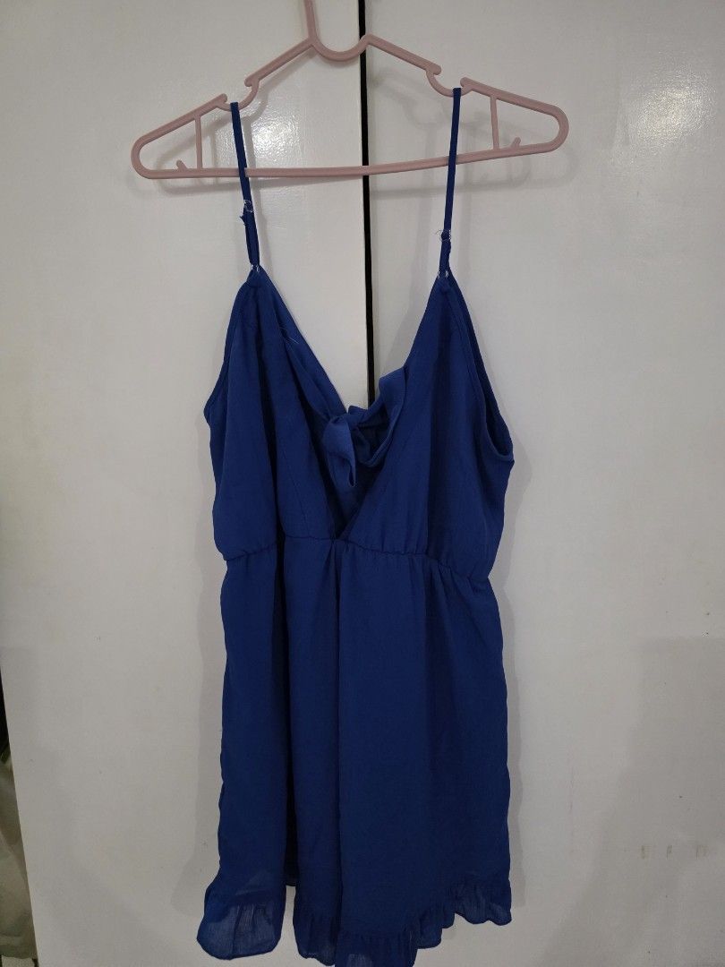Blue Spaghetti Strap Mini Dress (Category: Rompers) located in Puerto Princesa. Submitted by kholene (Listing ID 1464323526, Image 2). Description: - Adorable blue mini romper - Features delicate spaghetti straps - Flattering V-neckline - Flowy, lightweight material - Chic ruffled hem detail - Versatile for casual days or evening events - Effortlessly style with your favorite accessories.
