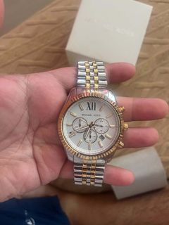 (Category: ) located in . Submitted by eazywatchdeals (Listing ID 1464263784, Image 1). Description: .
