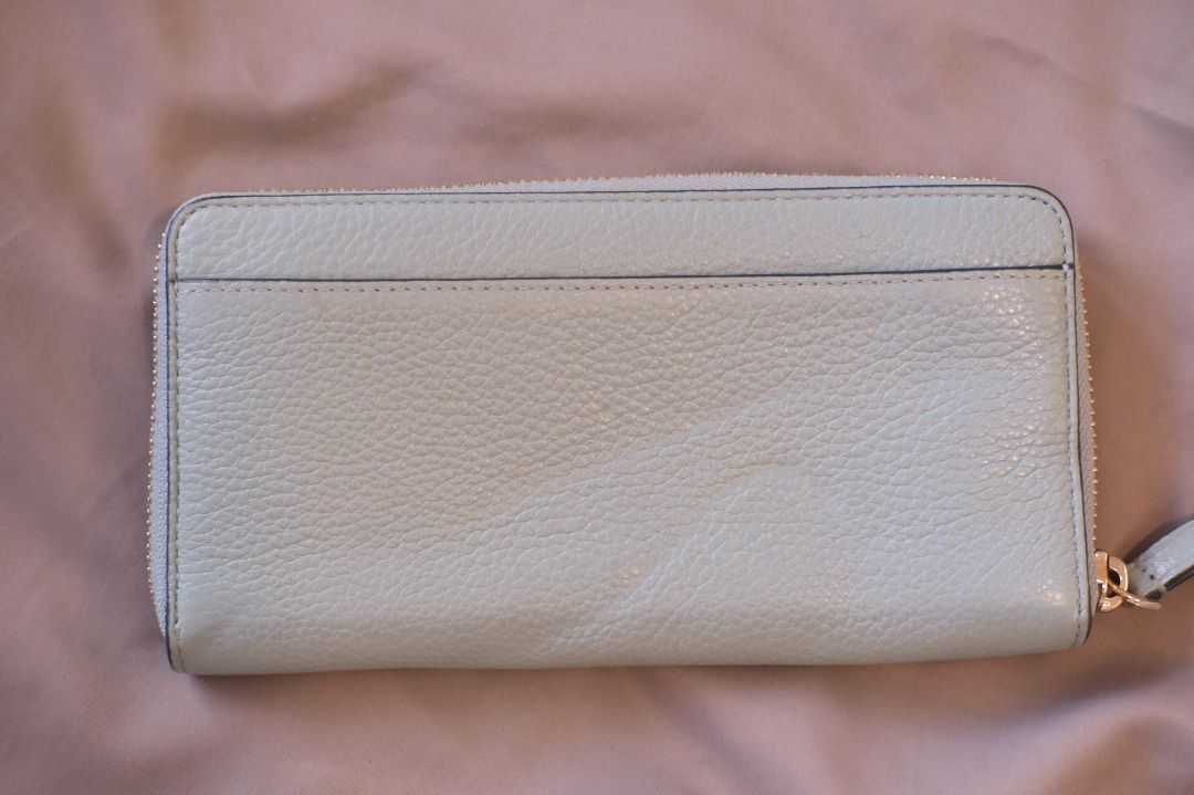 BNWT Kate Spade Tiffany Blue Long Wallet (Category: Wallets & Card holders) located in Makati City. Submitted by thunderhippo (Listing ID 1464220194, Image 3). Description: From Canada - slight staining .