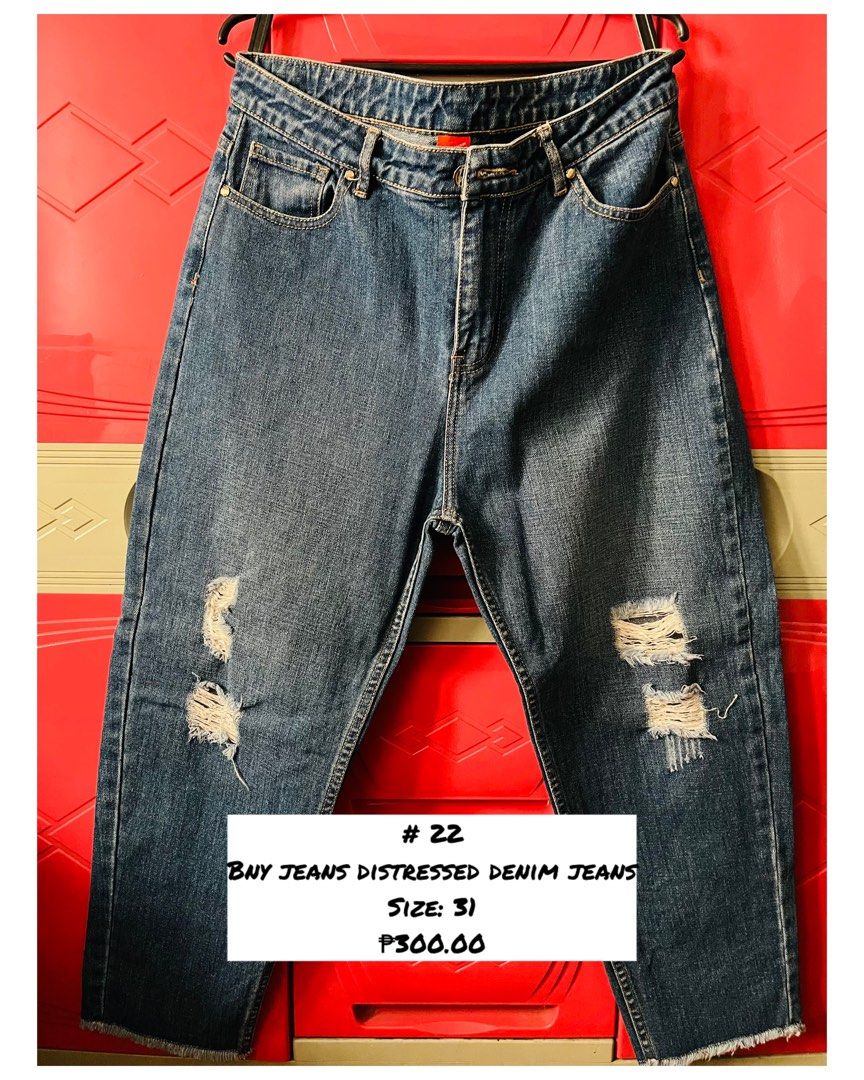 Pre-loved Bny Jeans Distressed Denim Jeans (Category: Jeans) located in Muntinlupa City. Submitted by triciakye (Listing ID 1464185330, Image 1). Description: 📍Alabang, Muntinlupa City Click on the picture for the details. RFS: Decluttering ng babaeng bibili ng bagong damit kapag may gala tapos di na ulit susuotin 😅 PLEASE READ: -Payment first via Gcash before ship out. -Prices does not include shipping fee. The item will be sent via Lalamove. 