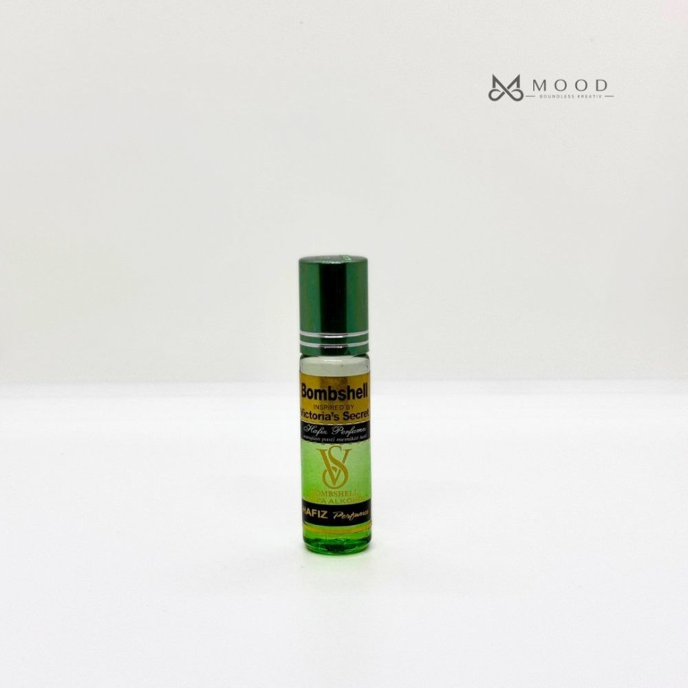 Bombshell Inspired Victoria's Secret Perfume Rollerball (6ml) (Category: Fragrance & Deodorants) located in Imus. Submitted by moarashop (Listing ID 1464234298, Image 1). Description: Oil-based Eau de Parfume for women in a roll-on bottle (6ml) - Rollerball perfume, inspired by Victoria's Secret Bombshell - Perfect for travel or keeping in your bag - Scent: Fresh and floral - Comes in a small glass bottle with a green cap - Easy to apply HP Bombs