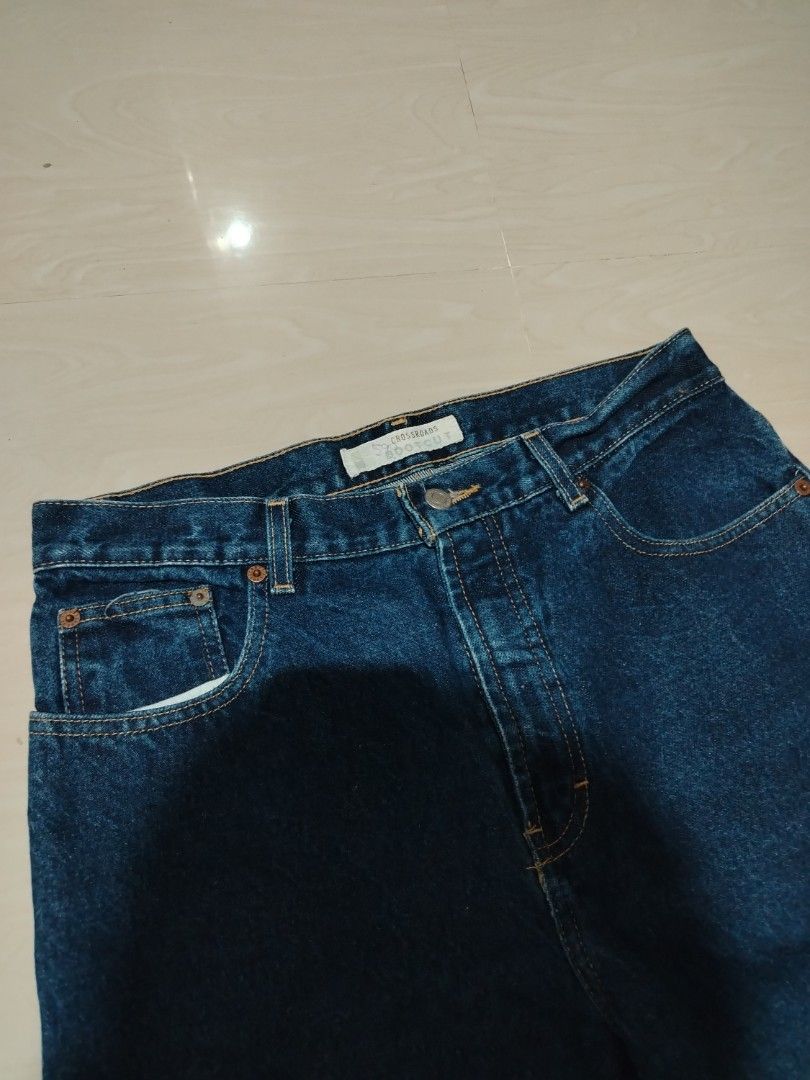 Boot cut (Category: Jeans) located in Tagum. Submitted by kotasallys40096 (Listing ID 1464275673, Image 2). Description: Dimension Waist 32 Length 43 Hem 9.