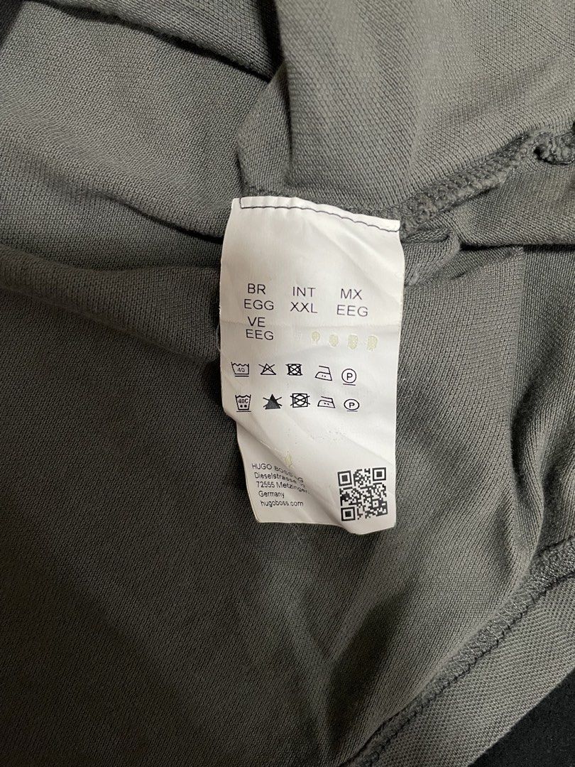 BOSS HUGO (Category: Tshirts & Polo Shirts ) located in Muntinlupa City. Submitted by clarencemirones (Listing ID 1464329300, Image 3). Description: BOSS HUGO XXL| 22 x 28 fit sz; L - XXL ₱800 only dm me!.