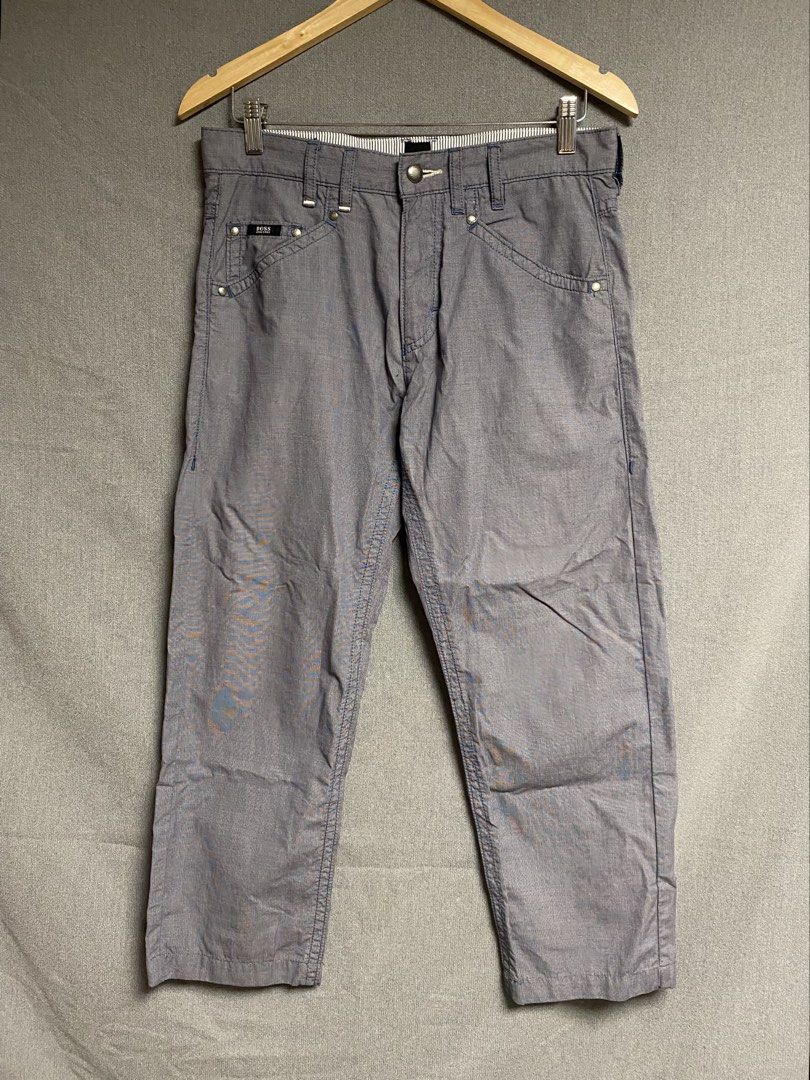 BOSS Hugo Boss trousers (Category: Trousers) located in Cabuyao City. Submitted by ukaythriftshirt (Listing ID 1464266465, Image 1). Description: BOSS Hugo Boss trousers Good as new Waist 32 Length 35 Color rate 9.5/10 No issue - 1150.