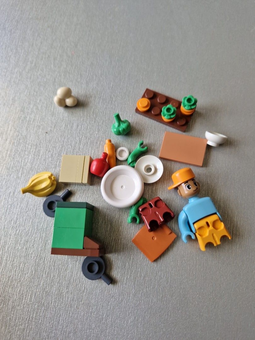 Bricks spares (Category: Lego & Building Sets) located in Quezon City. Submitted by declttermum (Listing ID 1464139088, Image 1). Description: Spare bricks. Free w/ purchase. Wysiwyg. Available by December. #bricks #lego .