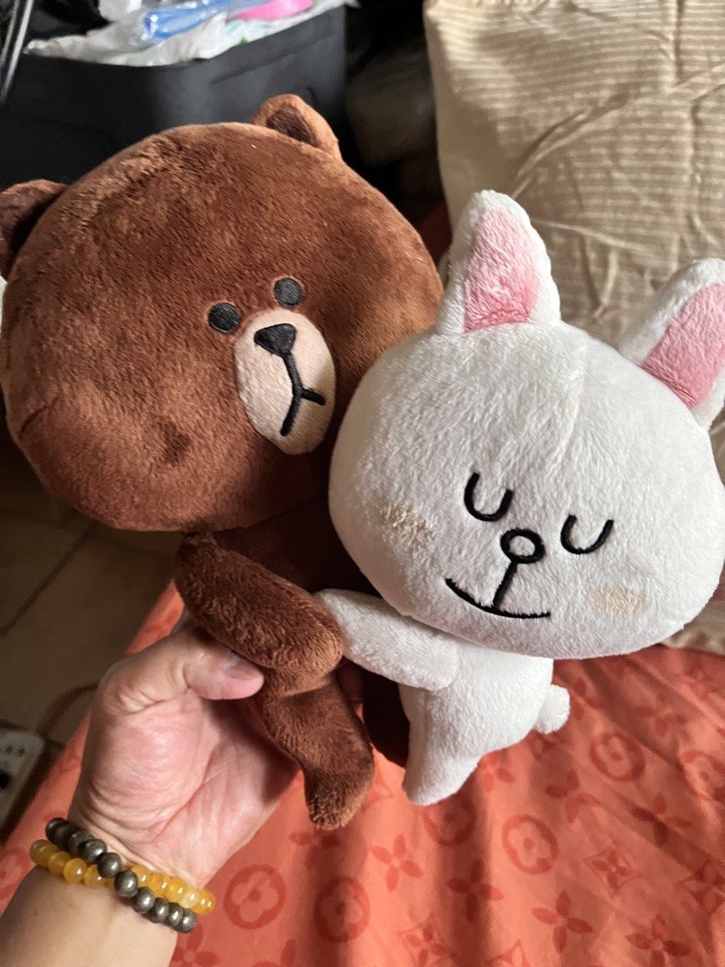 BROWN & CONY HUGGING PLUSH #1 (Category: Plushies & Soft Toys) located in Paranaque City. Submitted by bonsaiart (Listing ID 1464154544, Image 1). Description: Pre owned Good condition 750(fixed)+ sf Payment first policy (gcash/ paymaya) Shipping ONLY (J&t) NO TO COD NO TO MEETUP NO TO COP (LBC) No breaking of set or bundle.