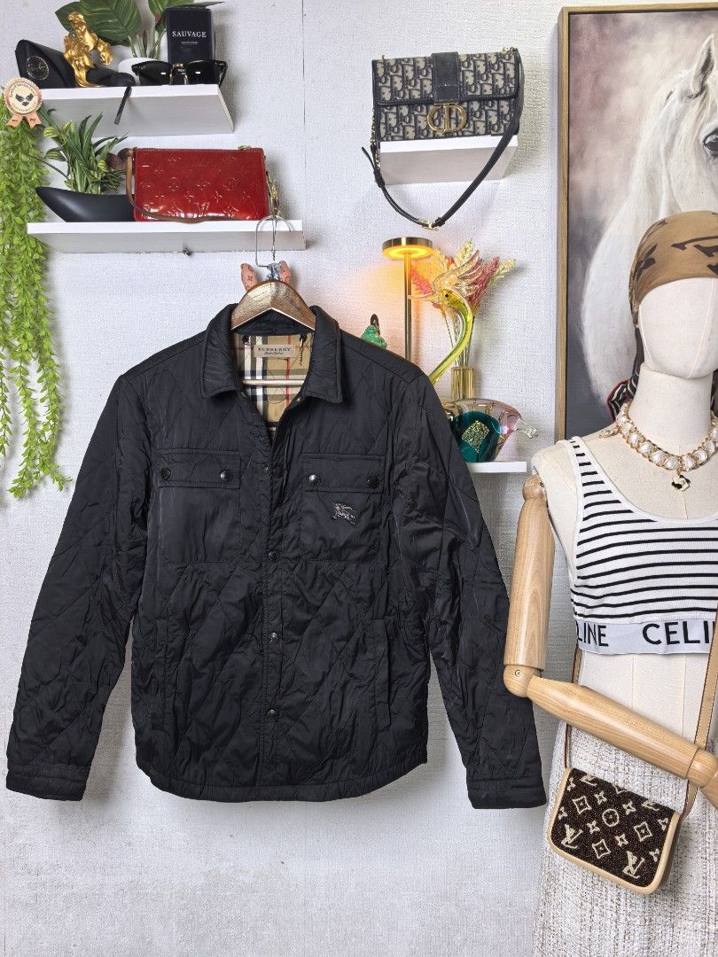 Burberry mini puffer jacket (Category: Luxury Apparel) located in Baguio. Submitted by ashzachary (Listing ID 1464276945, Image 1). Description: Burberry jacket Condition :Excellent condition Color rate 10/10 Size : Medium Inches:W/L No issues No flaws Super ganda sa personal Pm. More details Good quality Plsss 📌No Bogus 📌No return MOP What you see is what you get PALAWAN, CEBUNA GCASH AND BDO Reminder😊 We're selling thrifted clothes so please
