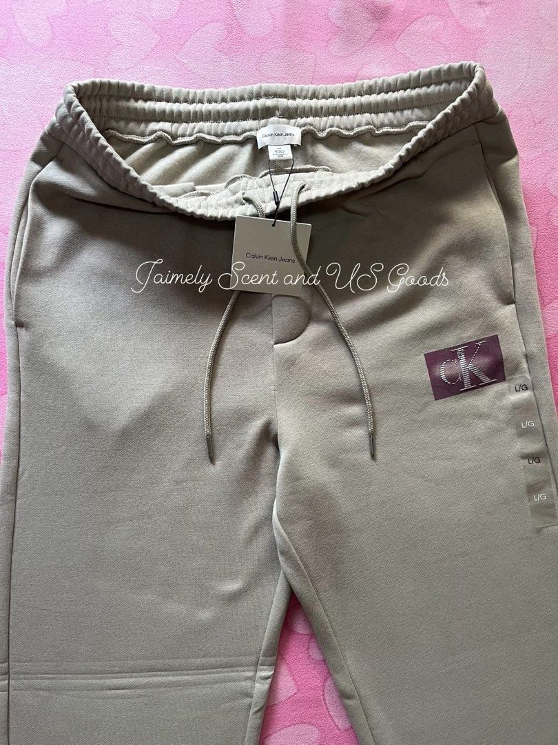 CALVIN KLEIN JOGGER PANTS LARGE FOR MEN (Category: Joggers) located in Las Pinas. Submitted by jaimelyscent_ (Listing ID 1464170516, Image 2). Description: CALVIN KLEIN JOGGER PANTS LARGE MEN 💯% ORIGINAL FROM🇺🇸✅$109 MALL PRICE NOW ON CLEARANCE SALE 📌2999 ONLY GRAB IT NOW LIMITED STOCK ONLY.
