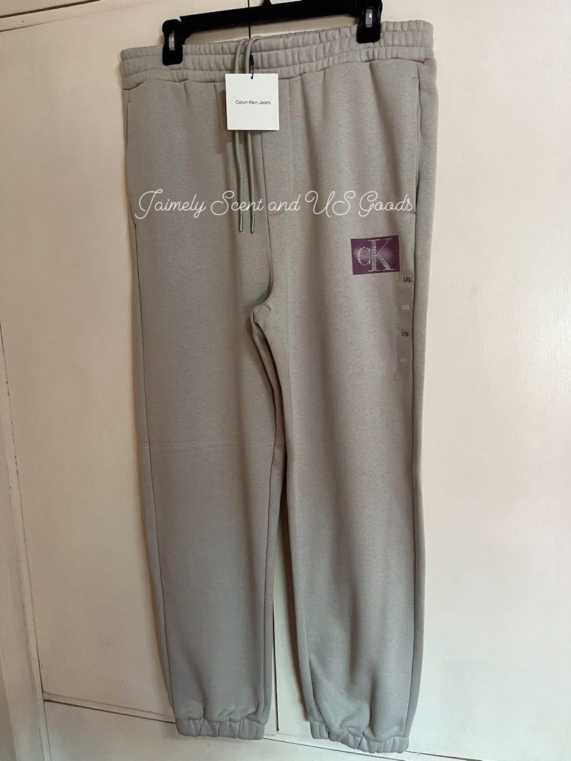 CALVIN KLEIN JOGGER PANTS LARGE FOR MEN (Category: Joggers) located in Las Pinas. Submitted by jaimelyscent_ (Listing ID 1464170516, Image 3). Description: CALVIN KLEIN JOGGER PANTS LARGE MEN 💯% ORIGINAL FROM🇺🇸✅$109 MALL PRICE NOW ON CLEARANCE SALE 📌2999 ONLY GRAB IT NOW LIMITED STOCK ONLY.