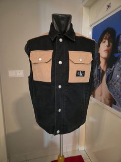 (Category: ) located in . Submitted by fashionhomme2 (Listing ID 1464271372, Image 1). Description: .