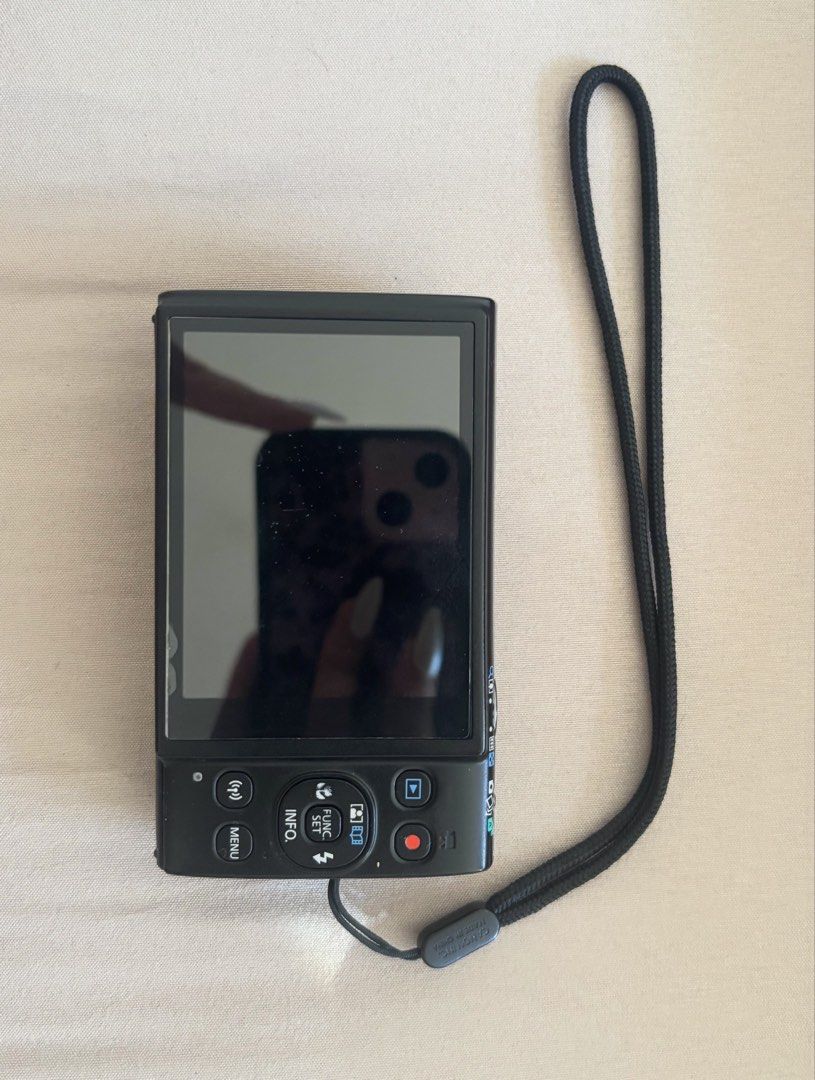canon ixus 285 hs (kendall Jenner Camera) (Category: Video Cameras) located in Los Banos. Submitted by lalisa99 (Listing ID 1464137847, Image 2). Description: Canon IXUS 285 HS A Kendall Jenner and Dua Lipa Digi cam • Built-in Wi-Fi and NFC (wireless photo transfers to your phone) • 20.2 Megapixel Back-illuminated CMOS sensor • DIGIC 4+ with HS System • 2x Optical Zoom (reaches up to 24x) • 25mm ultra-wide angle lens • Full HD (1080p) movie recor