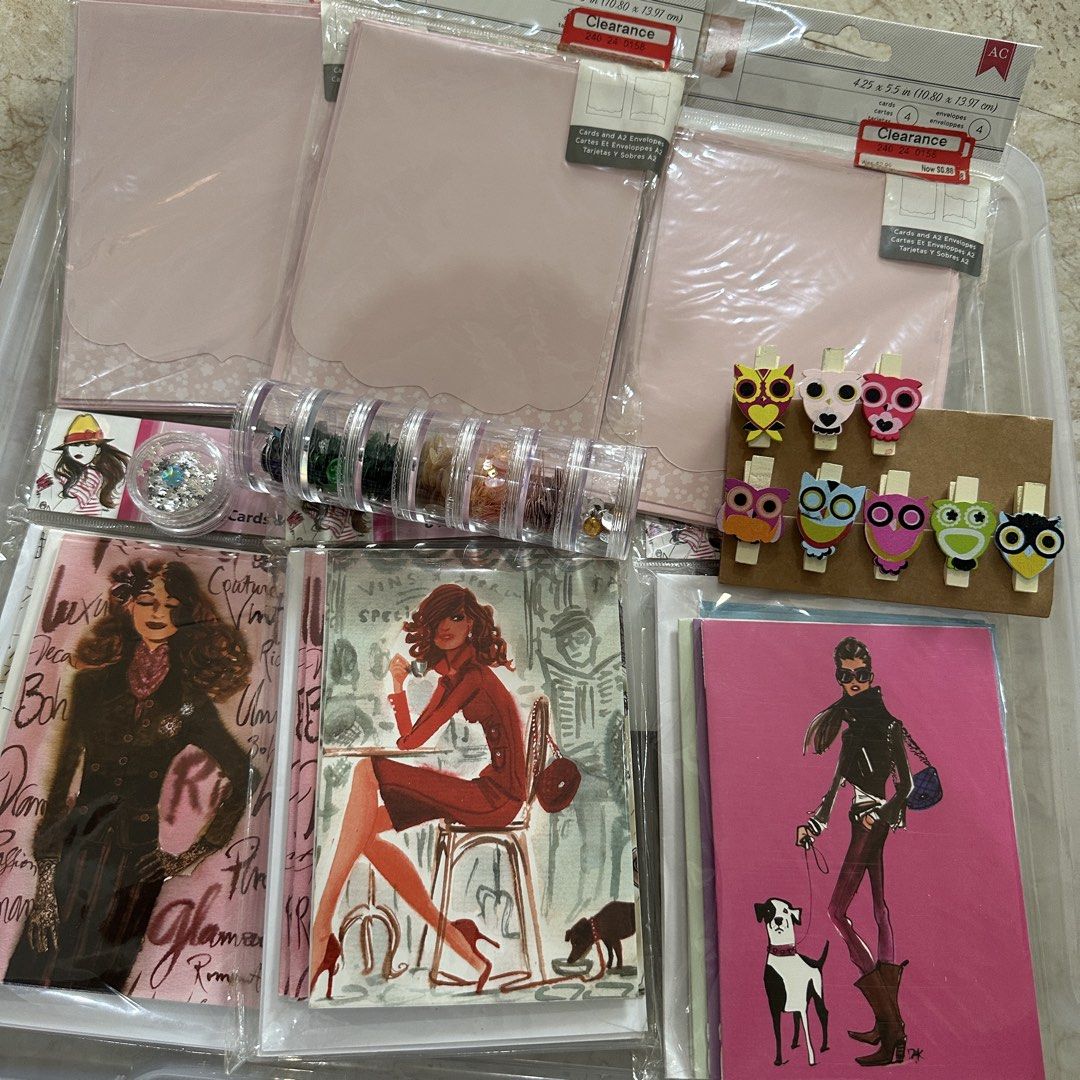 Cards, Envelopes, Glitter, and Owl Clips Craft Bundle (Category: Craft Supplies & Tools) located in Kawit. Submitted by wevibevintage (Listing ID 1464207480, Image 2). Description: .