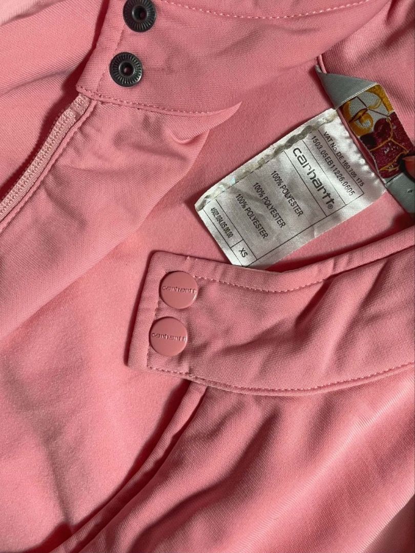 CARHARTT PINK ZIPPED UP JACKET (Category: Coats, Jackets and Outerwear) located in Iloilo. Submitted by cuzta.thrift (Listing ID 1464276154, Image 3). Description: DIMES 17.5x23 CONDITION:10/10 COLOR:10/10 ISSUE: NONE.