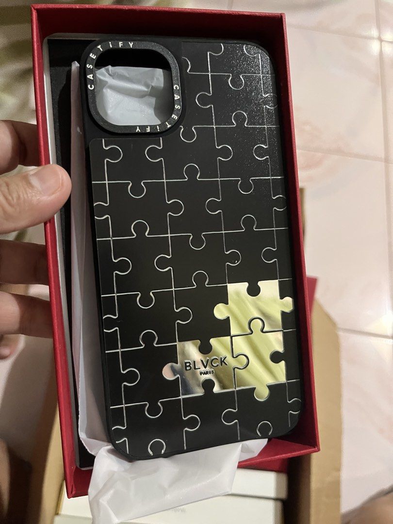 Casetify IPhone 14 Plus (Category: Cases & Sleeves) located in Cavite. Submitted by paula3 (Listing ID 1464272219, Image 2). Description: .