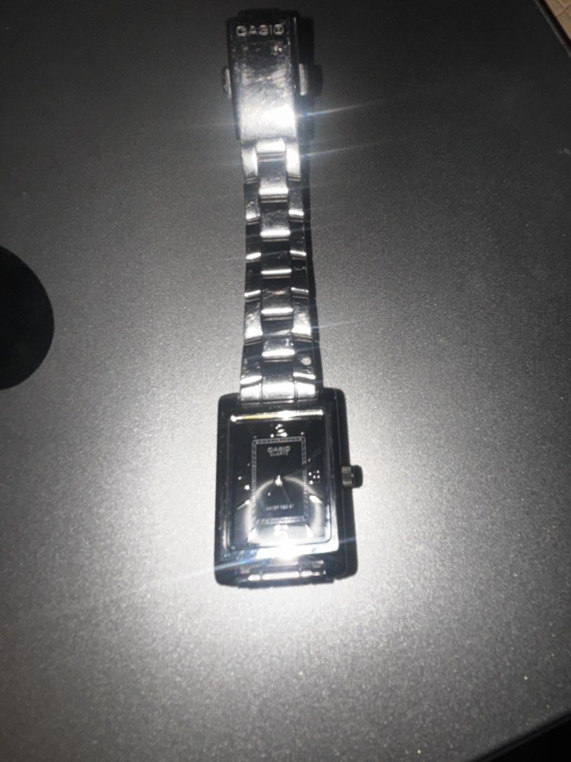 CASIO LTP-1234DD-1A (Category: Luxury Watches) located in Davao. Submitted by driane21 (Listing ID 1464228284, Image 3). Description: -No box included -minimal light scratches .