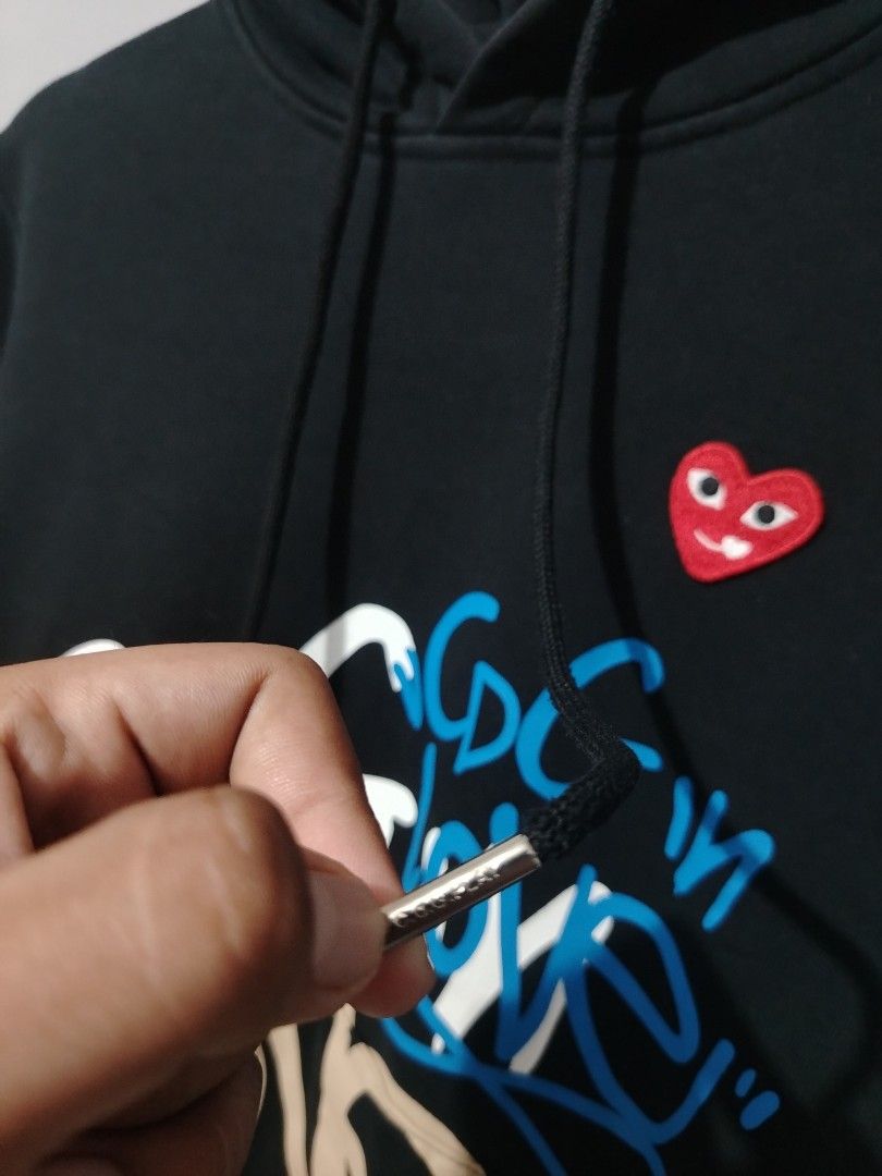 CDG grafitti (Category: Hoodies) located in Bocaue. Submitted by adrianberi35876 (Listing ID 1464245134, Image 3). Description: CDG graffiti Width:20.5 Length:24 Condition:9/10 Color Rate:9/10 No issue 📩 📩 📩 📍 Bocaue,Bulacan.