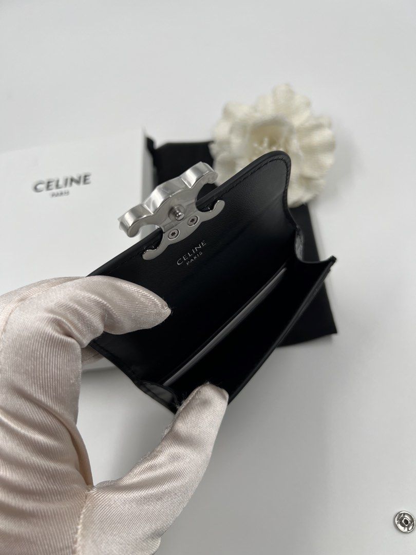 ⚜️Celine card holder (Category: Luxury Bags & Wallets) located in Makati City. Submitted by 90sangel (Listing ID 1464230240, Image 3). Description: .