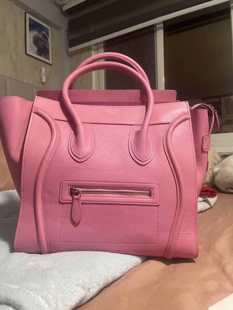 Celine luggage (Category: Tote Bags) located in Ilagan. Submitted by directogel43648 (Listing ID 1464234399, Image 1). Description: my personal bag just dm me if youre interested..