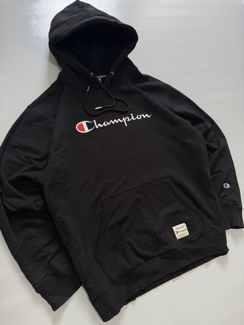 CHAMPION EMBROIDERED LOGO (Category: Coats, Jackets and Outerwear) located in Cavite. Submitted by chooseyouroutfit (Listing ID 1464299664, Image 1). Description: CHAMPION PULL OVER HOODIE SCRIPT LOGO Tight ribbings Black na black yung kulay Length - 27 Width - 25 Excellent condition Issue: Scratch ribbings Check detailed pictures .