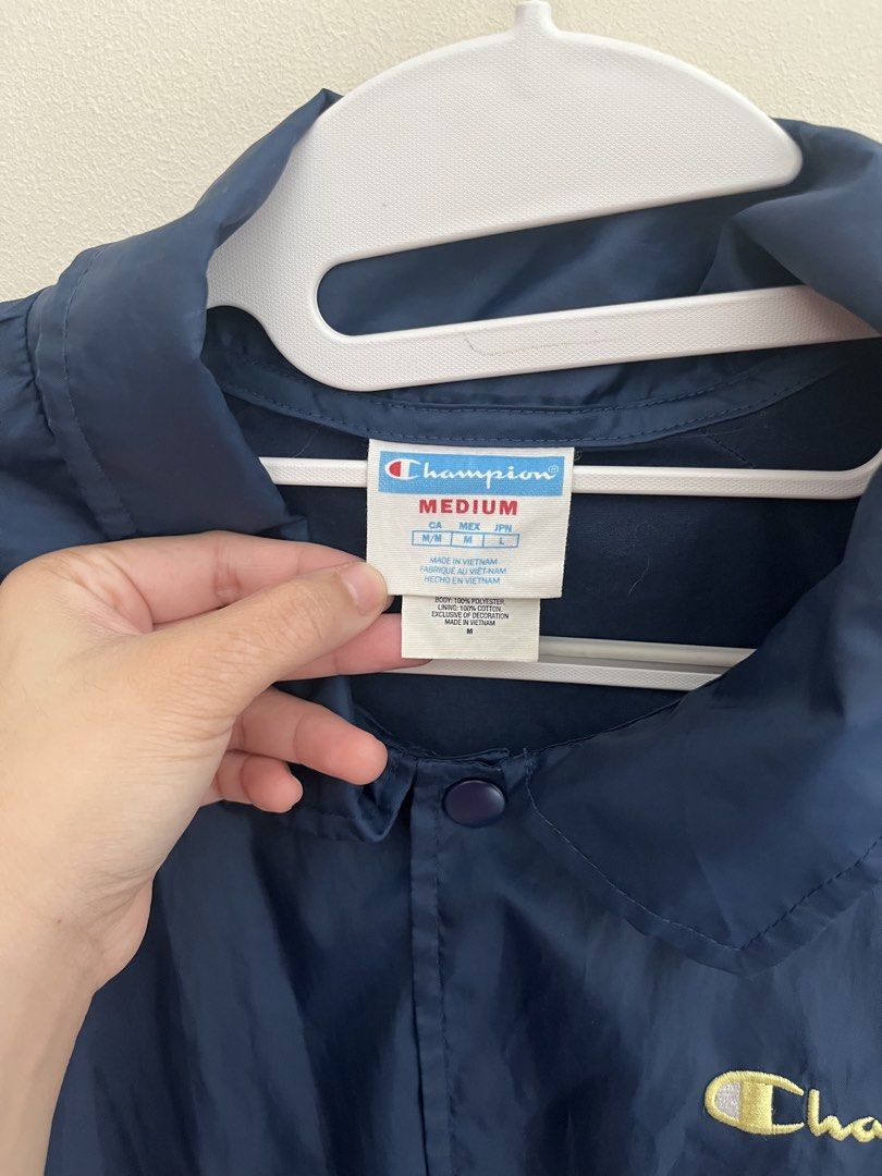 Champion jacket (Category: Coats, Jackets and Outerwear) located in Paranaque City. Submitted by tuna0000 (Listing ID 1464191493, Image 2). Description: .