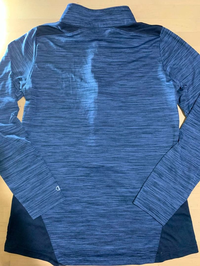 Champion Pentagon Washington DC Quarter Zip Pullover Size M (Category: Coats, Jackets and Outerwear) located in Manila. Submitted by musedeclutters (Listing ID 1464260348, Image 3). Description: - Champion Quarter Zip Pullover - Heathered Blue and Black Fabric - 'Pentagon Washington DC' Graphic on Chest - Two Front Pockets - Size: Medium - Ideal for Casual Wear or Light Workouts - Washed and properly stored before posting 😊.